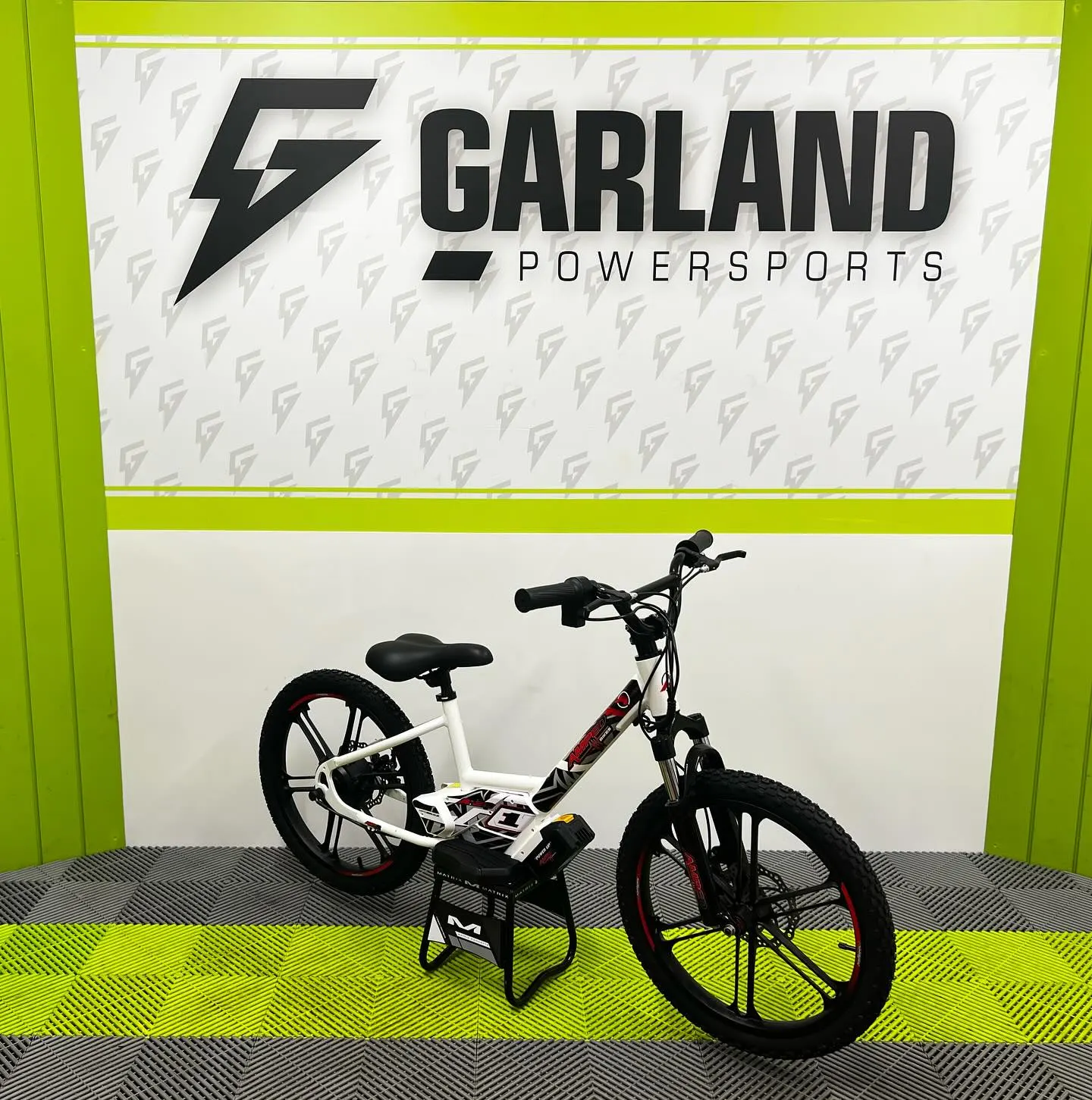Amped A20 Electric Balance Bike - White