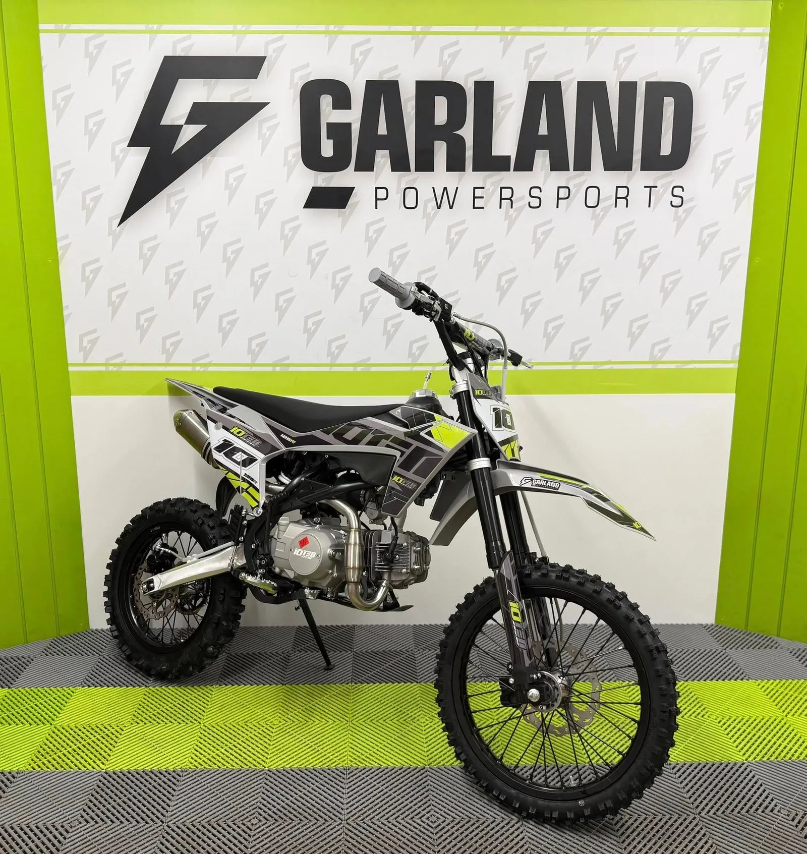 10Ten 125R Pit Bike