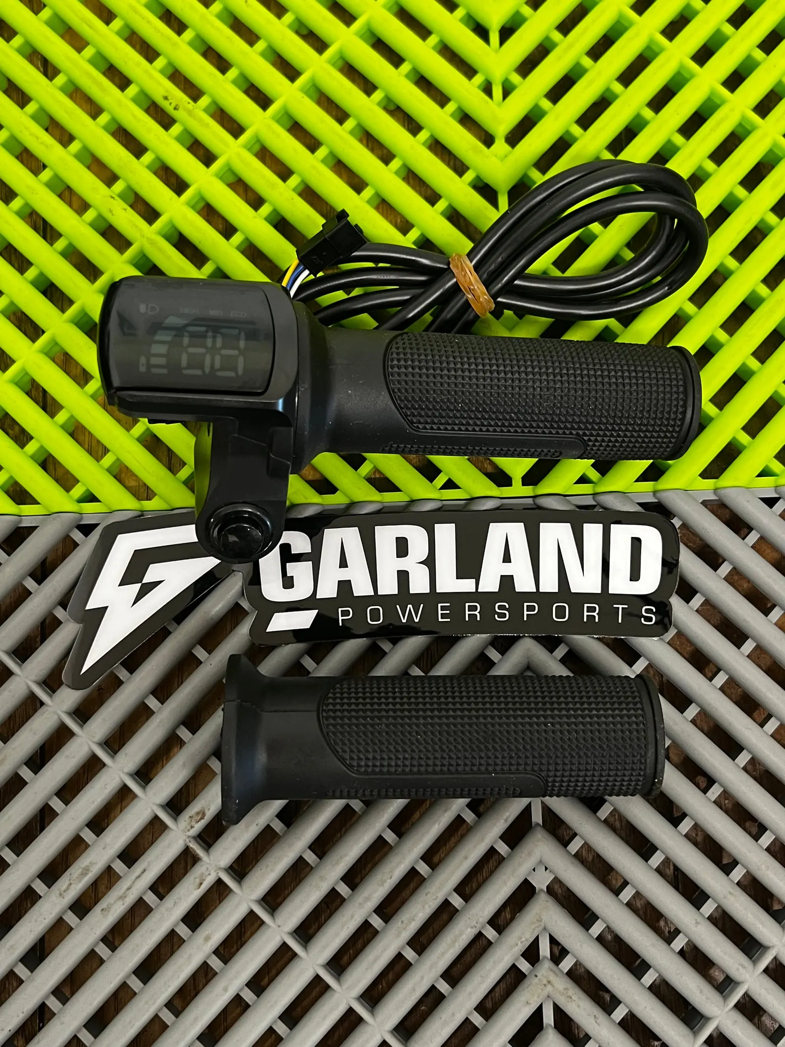 Amped A20 Pro Throttle (Complete OEM with On/Off Button)