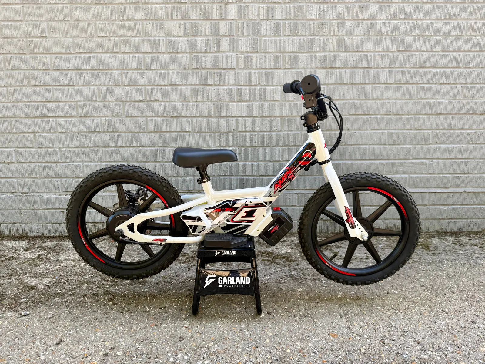 Ex Display Amped A16 Electric Balance Bike - White