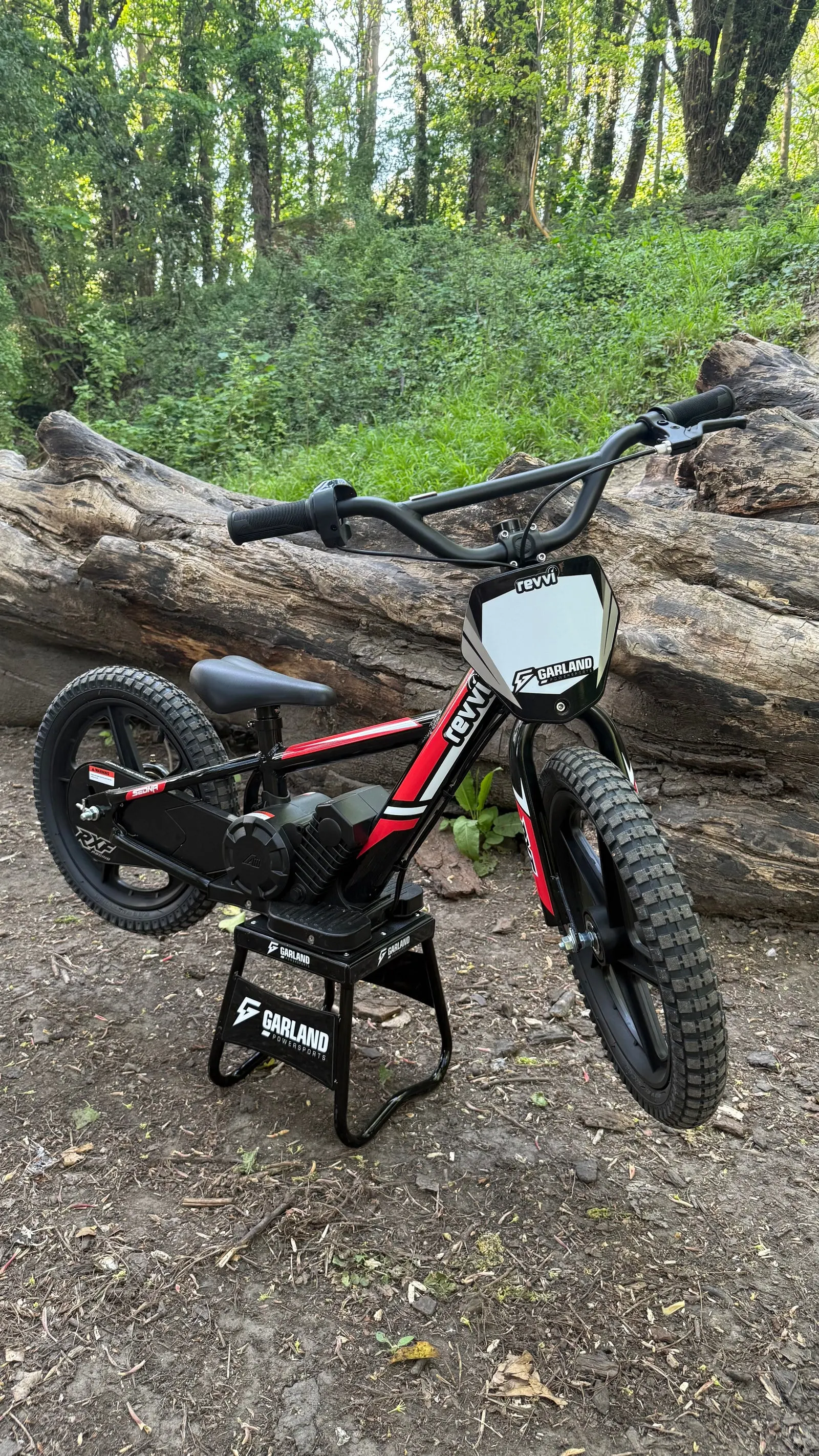 Revvi 16 electric balance bike